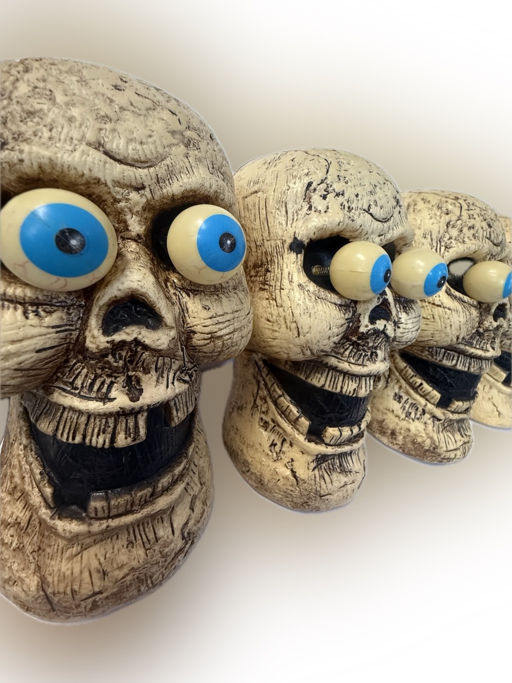 70s Vintage Blow Mold Skull Googly Eyes 7" Halloween Decor Plastic Set 5